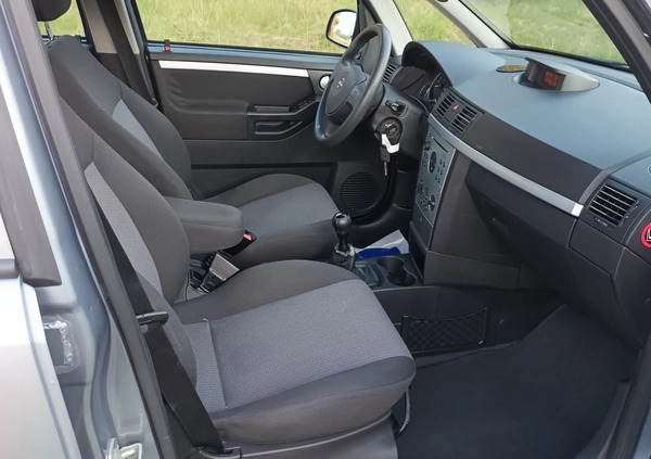 Opel Meriva cena 10900 przebieg: 143200, rok produkcji 2004 z Grodzisk Mazowiecki małe 301